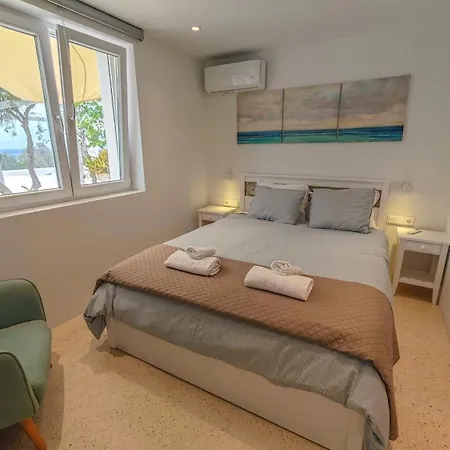 Ni&gio Sterna 6 * Parikia (Paros)